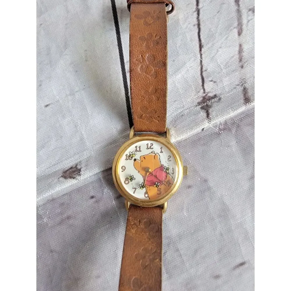 Disney Winnie the Pooh Watch Timex Moving Bees 90s Vintage Watch Untested